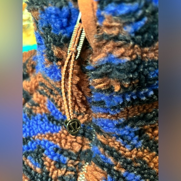 lululemon athletica Blue and Brown Fleece Hoodie - Picture 8 of 9